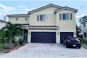 960 NW 204th St, Miami Gardens, FL 33169, Sold 03/26/21