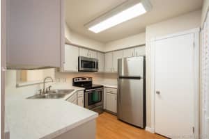 2400 NW 33rd St, Oakland Park, FL 33309, Sold 01/22/21