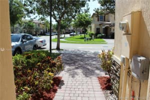 11621 NW 88th Ln, Doral, FL 33178, Sold 02/25/21