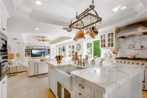 230 Palm Ave, Miami Beach, FL 33139, Sold 03/08/21