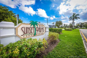 7215 SW 94th Pl APT H1, Miami, FL 33173, Sold 03/02/21