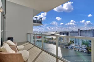 7928 East Dr, North Bay Village, FL 33141, Sold 04/28/21