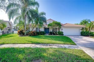 10632 NW 7th St, Plantation, FL 33324, Sold 01/29/21