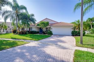 10632 NW 7th St, Plantation, FL 33324, Sold 01/29/21