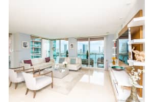 3370 Hidden Bay Dr, Aventura, FL 33180, Sold 05/25/21