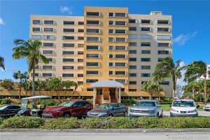 650 Ocean Dr #6a, Key Biscayne, FL 33149, Sold 06/04/21