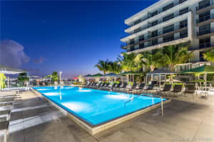 2960 NE 207th St, Aventura, FL 33180, Sold 01/21/22