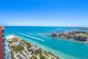 300 South Pointe Dr, Miami Beach, FL 33139, Sold 03/18/21