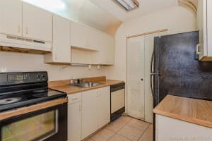 9717 Hammocks Blvd, Miami, FL 33196, Sold 12/14/20