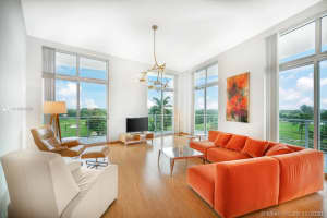 2001 Meridian Ave, Miami Beach, FL 33139, Sold 03/09/21