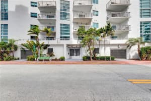 7700 Collins Ave, Miami Beach, FL 33141, Sold 04/16/21