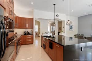 760 SW 189th Terrace, Pembroke Pines, FL 33029, Sold 12/18/20