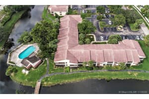 7300 NW 1st St, Plantation, FL 33317, Sold 01/04/21