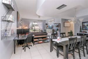 7300 NW 1st St, Plantation, FL 33317, Sold 01/04/21