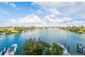 4701 Meridian Ave #21n, Miami Beach, FL 33140, Sold 05/12/22