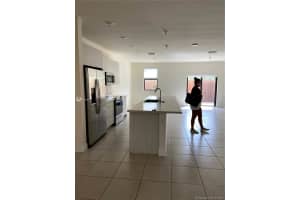 10413 NW 82nd St, Doral, FL 33178, Sold 04/28/21