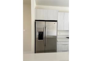 10413 NW 82nd St, Doral, FL 33178, Sold 04/28/21