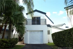 211 NE 212th St, Miami, FL 33179, Sold 12/23/20