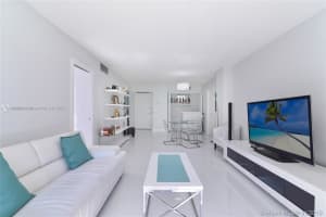 20500 W Country Club Dr, Aventura, FL 33180, Sold 04/07/22