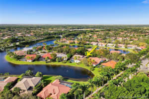 1220 Fairfax Ct, Weston, FL 33326, Sold 01/06/21