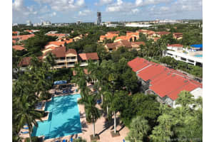 3610 Yacht Club Dr, Miami, FL 33180, Sold 02/15/21