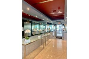 1402 Brickell Bay Dr, Miami, FL 33131, Sold 03/26/21