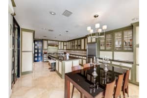 250 Leucadendra Dr, Coral Gables, FL 33156, Sold 04/26/21
