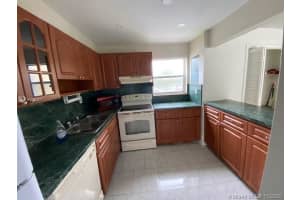 9190 Fontainebleau Blvd, Miami, FL 33172, Sold 03/09/21