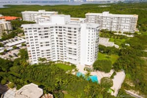 200 Ocean Ln Dr, Key Biscayne, FL 33149, Sold 03/04/21