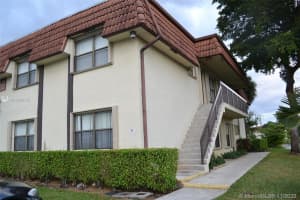 561 NW 100th Pl, Pembroke Pines, FL 33024, Sold 02/05/21