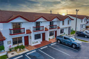 11670 NW 1st St, Miami, FL 33172, Sold 01/26/21