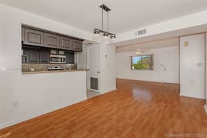 8401 SW 107th Ave #328e, Miami, FL 33173, Sold 01/20/21