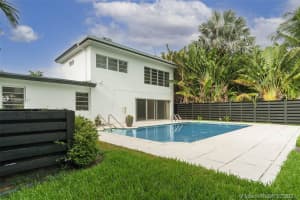 1215 Daytonia Rd, Miami Beach, FL 33141, Sold 10/13/21