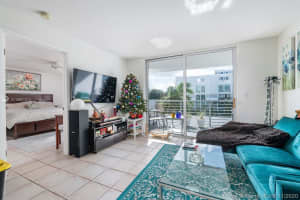 1605 Bay Rd, Miami Beach, FL 33139, Sold 04/28/21