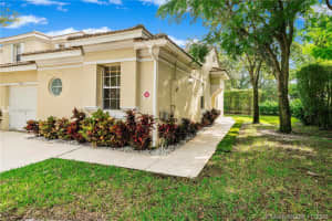 5612 Enclave Ln, Lauderhill, FL 33319, Sold 01/19/21