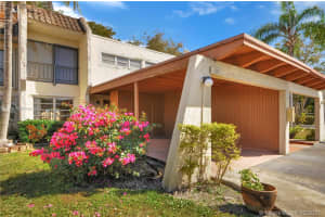 6500 Kendale Lakes Dr, Miami, FL 33183, Sold 03/31/21