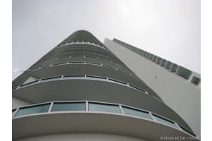 1800 N Bayshore Dr, Miami, FL 33132, Sold 01/15/21