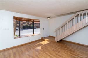 10273 SW 77th Ct, Miami, FL 33156, Sold 01/25/21