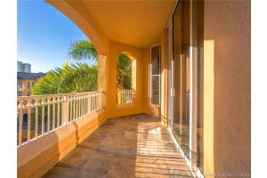 3001 NE 185th St, Aventura, FL 33180, Sold 01/15/21