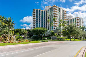 1121 Crandon Blvd APT F1001, Key Biscayne, FL 33149, Sold 03/10/21