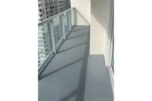 1155 Brickell Bay Dr, Miami, FL 33131, Sold 09/30/21