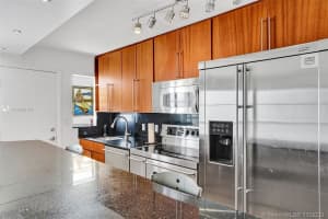 1340 Lincoln Rd, Miami Beach, FL 33139, Sold 04/05/21