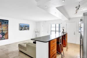 1340 Lincoln Rd, Miami Beach, FL 33139, Sold 04/05/21