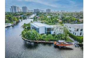 400 Tamarind Dr, Hallandale Beach, FL 33009, Sold 04/28/21