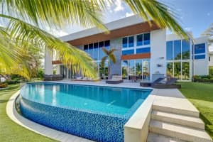 400 Tamarind Dr, Hallandale Beach, FL 33009, Sold 04/28/21
