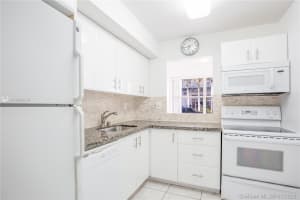 17620 Atlantic Blvd, Sunny Isles Beach, FL 33160, Sold 03/17/21