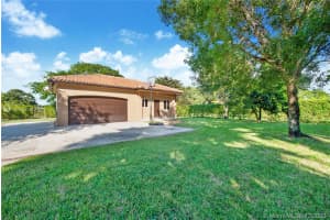 12285 SW 43rd St, Miami, FL 33175, Sold 10/15/21