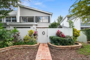 7096 SW 48th Ln, Miami, FL 33155, Sold 12/29/20