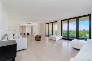 5500 Collins Ave, Miami, FL 33140, Sold 02/05/21