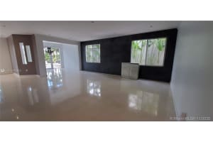11321 NW 46th Ln, Doral, FL 33178, Sold 02/01/21